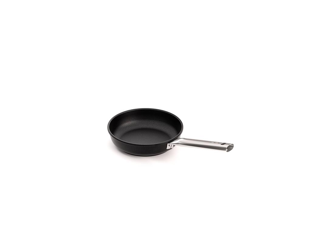 Aluminij tava / 20cm / 3mm / Nonstick